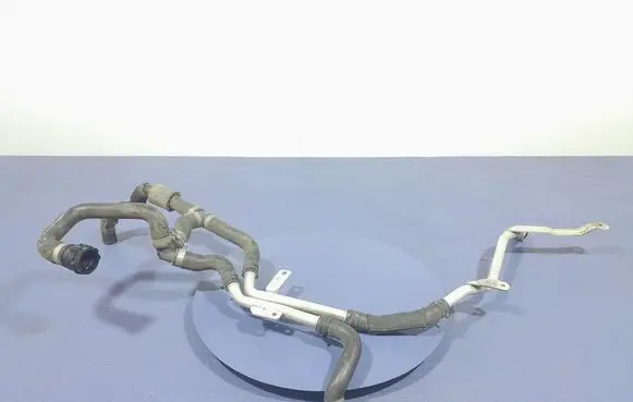 Audi Q7 4L Engine coolant pipe/hose 4M0819350J