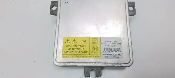 Volvo V70 Xenon control unit/module 6948180
