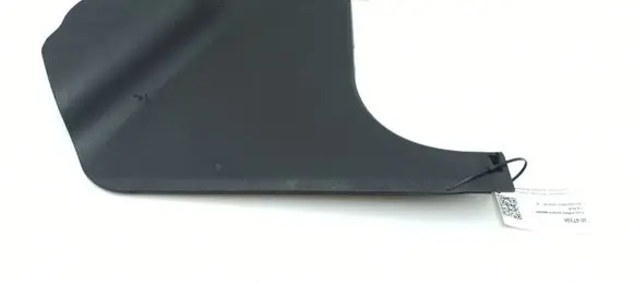 Foot area side trim
