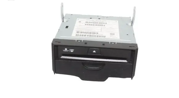 Jeep Cherokee CD/DVD changer P68225372AB 68225372AB