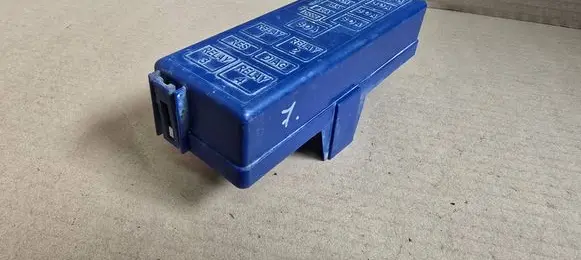 Suzuki Ignis Fuse box cover 3673878F00