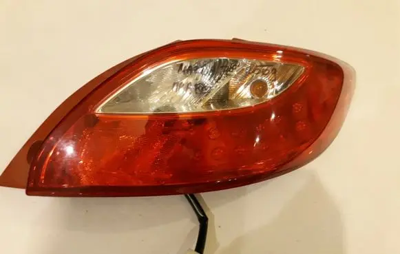 Mazda 2 Rear/tail lights D65151150K2442 D65151150 K2442
