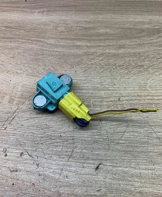 Audi A6 S6 C6 4F Airbag deployment crash/impact sensor 4F0955557