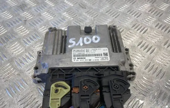 Ford Focus Engine control unit/module BV2112A650ACC 0281018993