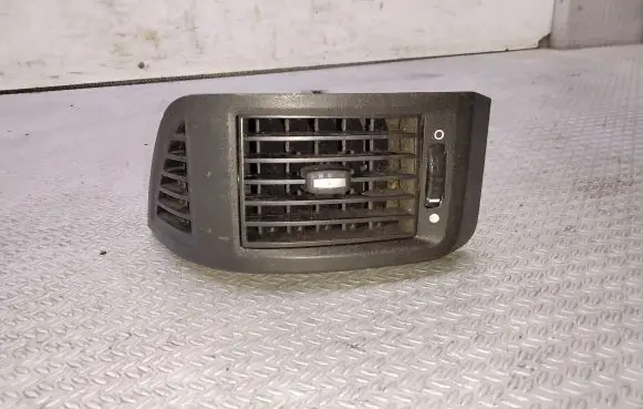 Peugeot Boxer Dash center air vent grill LS385812