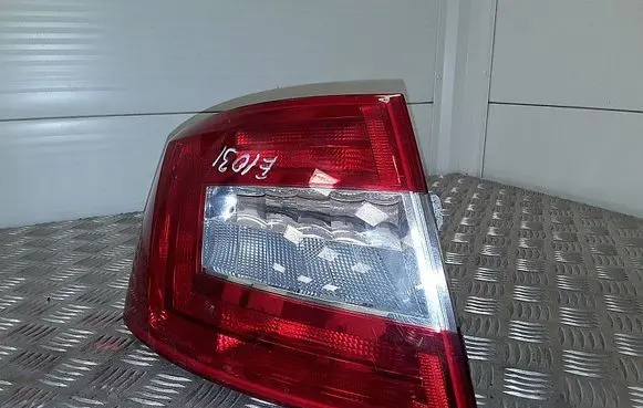 Skoda Octavia Mk3 (5E) Rear/tail lights 18414001