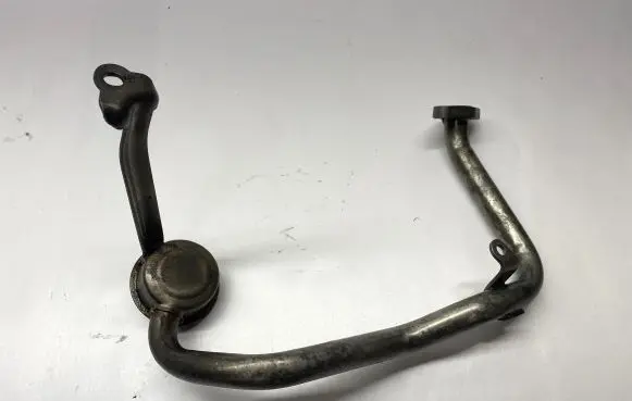 Ford Mustang VI Oil sump strainer pipe FR3E6622CA