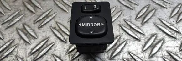 Toyota Prius (XW30) Wing mirror switch 769746A 183574