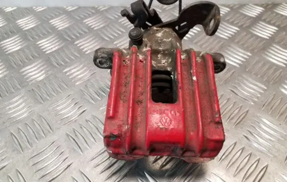 Rear brake caliper