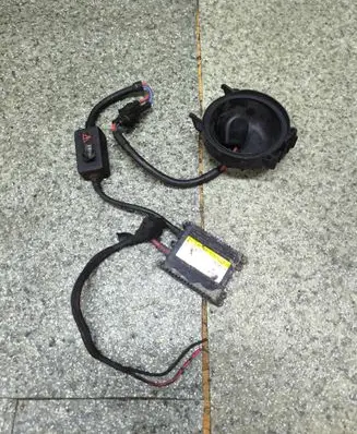 BMW 3 E46 Headlight ballast module Xenon 9334748013