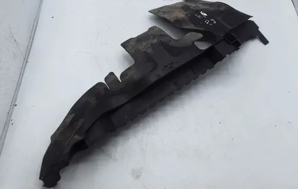 Audi A6 S6 C6 4F Intercooler air guide/duct channel 4F0121284C