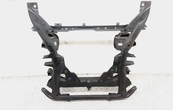 BMW X5 E70 Front subframe P677268103