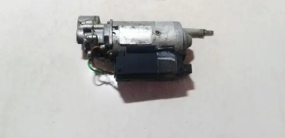 Steering wheel axle