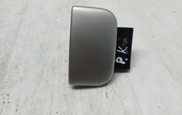 Peugeot Partner Front door exterior handle 96200484