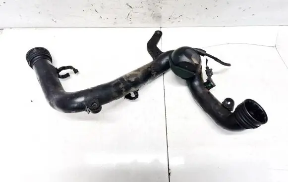 Volkswagen Golf Plus Intercooler hose/pipe 1k0145762
