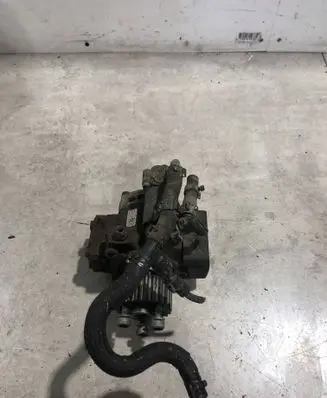 Skoda Superb B6 (3T) Fuel injection high pressure pump 03L130755E