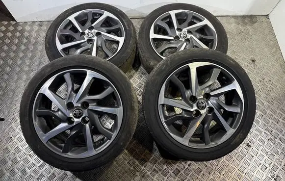 Toyota Yaris R16 alloy rim 426110DG80
