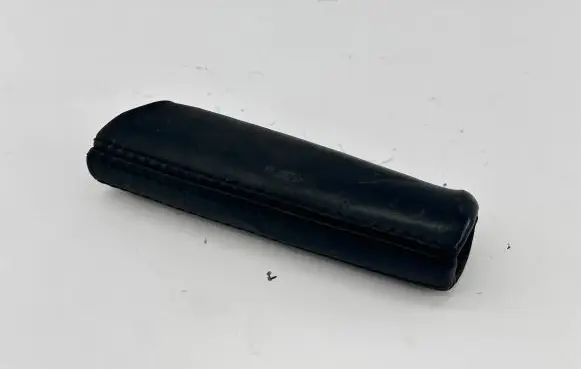 Skoda Superb B6 (3T) Hand brake release handle 1z0711327b