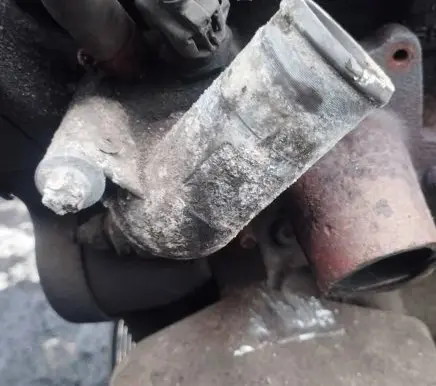 Opel Zafira A Engine coolant pipe/hose