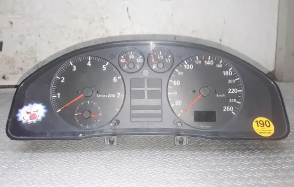 Audi A4 S4 B5 8D Speedometer (instrument cluster) 8D0919034B