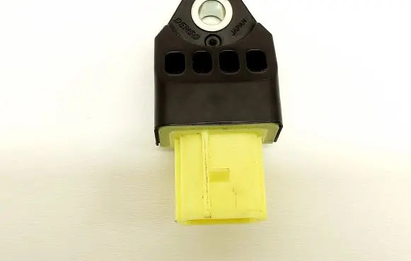 Toyota RAV 4 (XA50) Airbag deployment crash/impact sensor 8983112030