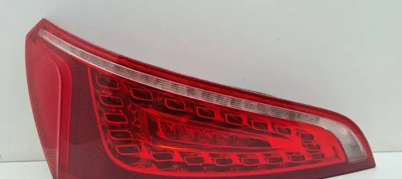 Audi Q5 SQ5 Rear/tail lights 8R0945093A