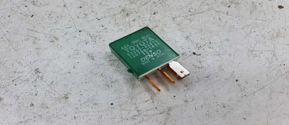 Lexus IS 220D-250-350 Other relay 8826332070 1567001400