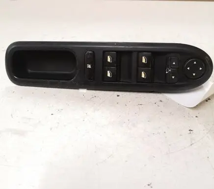 Peugeot 407 Electric window control switch 96468704XT