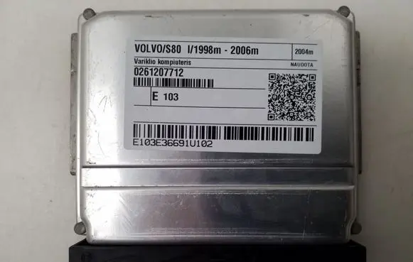 Volvo S80 Engine control unit/module 0261207712