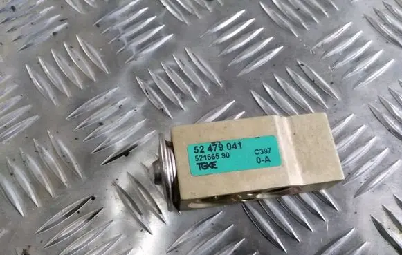 Alfa Romeo 156 Air conditioning (A/C) expansion valve 52156590