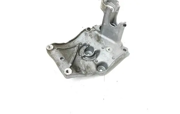 Citroen Berlingo A/C compressor mount bracket 9823598480