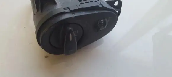 Ford Focus Light switch 98AG13A024CG 04052523