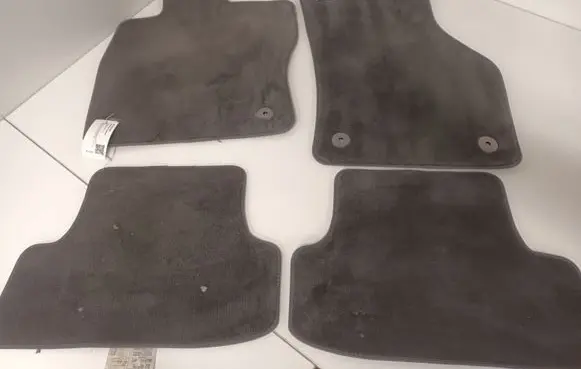 Audi A3 S3 8V Car floor mat set 8V0864452 8V0864451