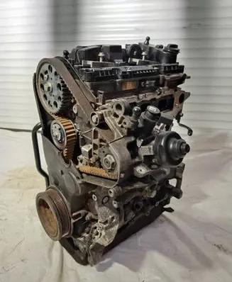 Volkswagen PASSAT B8 Engine DFG 03N103011A