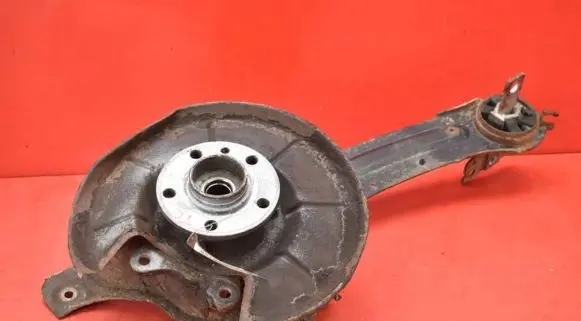 Volvo XC70 Front wheel hub spindle knuckle