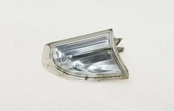 Front indicator light