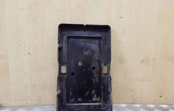 Battery tray