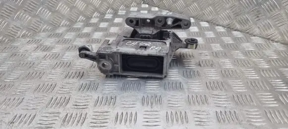 BMW 2 F46 Engine mount bracket 6875632 687563201 17276810