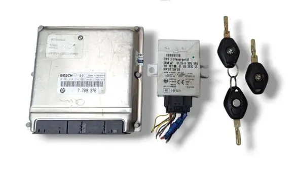 BMW 5 E39 Engine ECU kit and lock set 0281010314 7789376