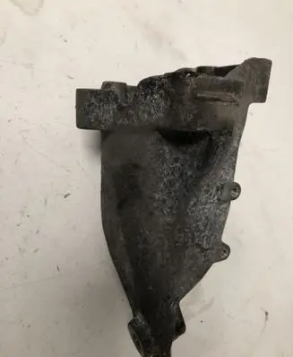 Mercedes-Benz E W212 Engine mounting bracket A6512233404