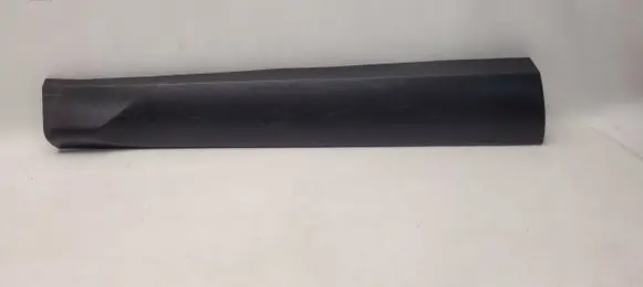 Front door glass trim molding