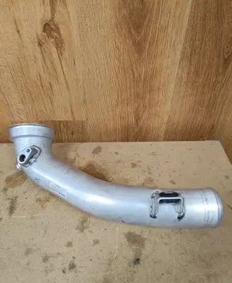 Mercedes-Benz GLS X167 Air intake hose/pipe A2560980207