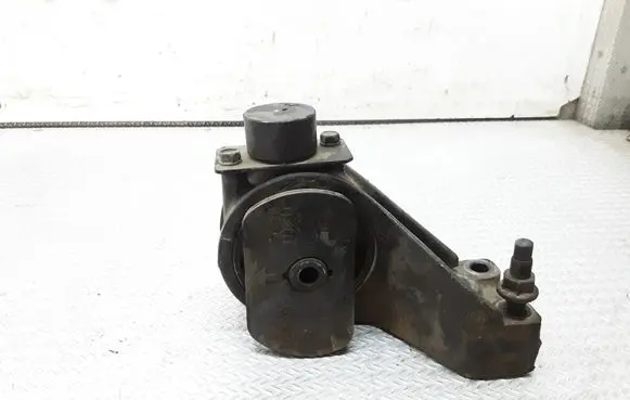 KIA Magentis Engine mount bracket 2181238180