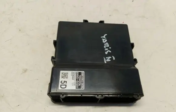 Toyota Yaris XP210 Transfer box differential control unit 89981-k0281