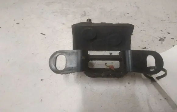 Volvo C30 Tailgate/trunk/boot hinge 30657228