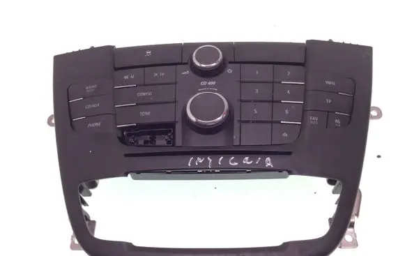 Head unit multimedia control