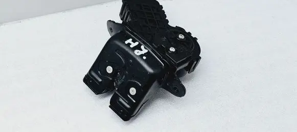 Honda Jazz IV GR Tailgate/trunk/boot lock/catch/latch N0361120
