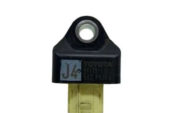 Toyota RAV 4 (XA50) Airbag deployment crash/impact sensor 8917311010