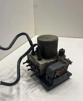 Citroen C4 I Picasso ABS Pump 9661963780