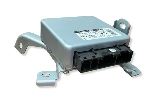 Toyota Yaris Power steering control unit/module 896500D333